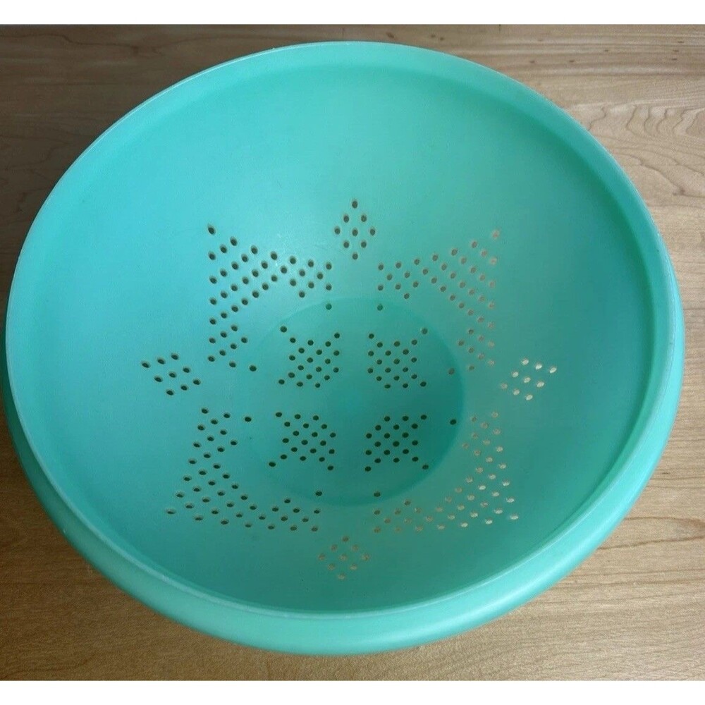 Vintage Tupperware Jadeite Green Colander Strainer Bowl Retro Kitchenware #339